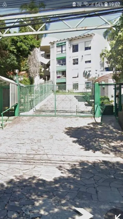 Apartamento Aconchegante E Confortavel Com Ou Sem Ar Condicionado Porto Alegre Lägenhet